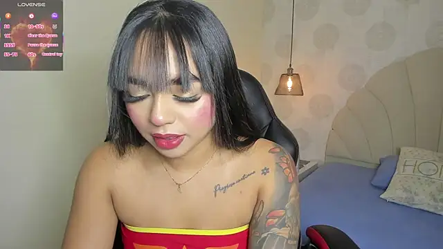 Snapshot of AGATHASMITH5 chatting on October 17, 2025, 3:31 am AGATHASMITH5 online show from October 17, 2025, 3:31 am