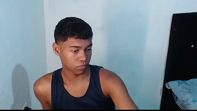 Snapshot of Jampier_sexyboy chatting on March 8, 2025, 1:17 am Jampier sexyboy online show from March 8, 2025, 1:17 am