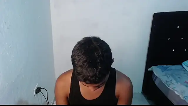 Snapshot of Jampier_sexyboy chatting on March 9, 2025, 12:10 am Jampier sexyboy online show from March 9, 2025, 12:10 am