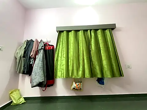 tantric ind online show from September 22, 2025, 4:47 am