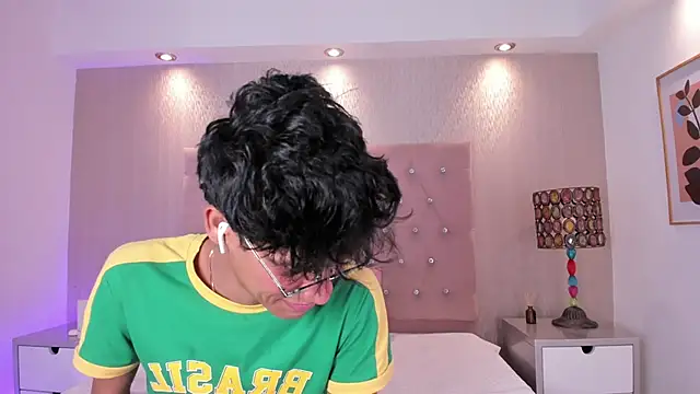 Jonas Rivers online show from March 4, 2026, 4:07 am