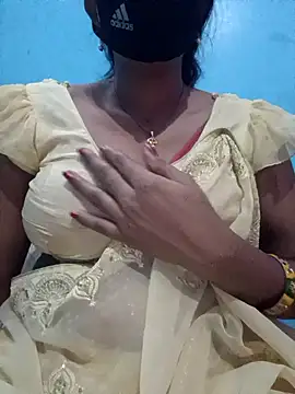 Sexyradha  online show from March 15, 2026, 8:26 pm