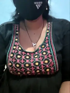 Sexyradha  online show from April 12, 2026, 4:56 pm