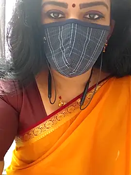 Snapshot of ashmitha chatting on October 3, 2025, 8:55 am ashmitha online show from October 3, 2025, 8:55 am