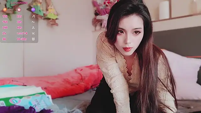 guoguo7777777 online show from December 15, 2025, 7:56 am