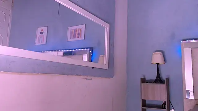 Emily Castillo 1 online show from October 4, 2025, 3:48 am