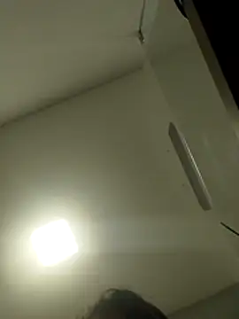 Snapshot of viviksmel chatting on November 17, 2025, 12:00 pm viviksmel online show from November 17, 2025, 12:00 pm