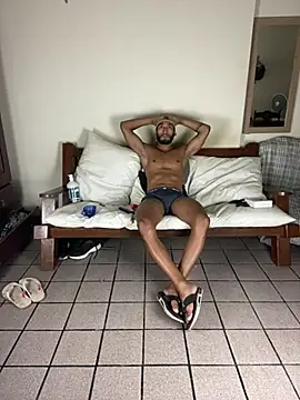 Snapshot of Dasul_ chatting on March 3, 2025, 1:21 am Dasul online show from March 3, 2025, 1:21 am