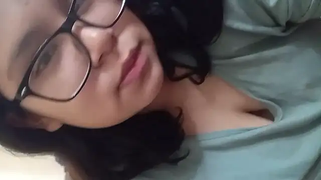 Snapshot of Maferyale chatting on January 9, 2026, 4:48 am Maferyale online show from January 9, 2026, 4:48 am