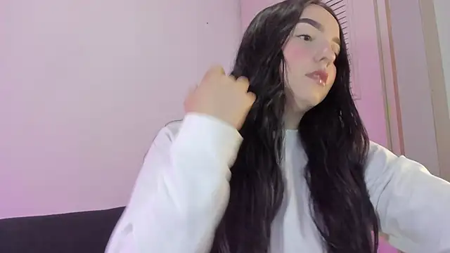 Celestte online show from October 9, 2025, 4:10 am