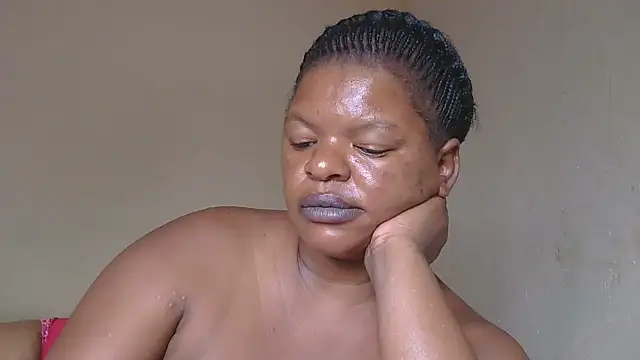 Snapshot of ebony_rose11 chatting on December 22, 2024, 1:44 pm ebony rose11 online show from December 22, 2024, 1:44 pm