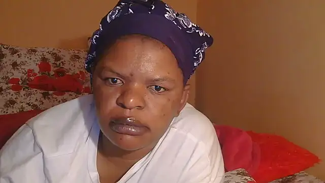 Snapshot of ebony_rose11 chatting on October 8, 2025, 2:20 am ebony rose11 online show from October 8, 2025, 2:20 am