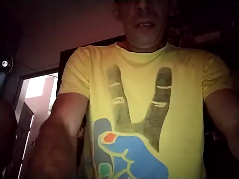 Snapshot of karlossan24 chatting on March 1, 2026, 5:48 pm karlossan24 online show from March 1, 2026, 5:48 pm