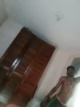 Snapshot of jimmylouies99 chatting on March 4, 2025, 6:18 pm jimmylouies99 online show from March 4, 2025, 6:18 pm