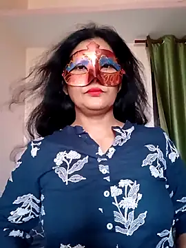 Ronak kaur online show from April 12, 2026, 5:12 am