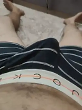 Snapshot of horniestboi chatting on July 10, 2026, 5:15 pm horniestboi online show from July 10, 2026, 5:15 pm
