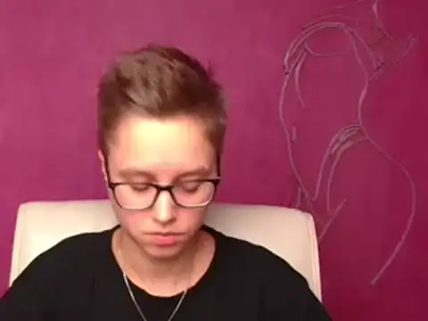 Bella Swannn online show from March 14, 2025, 9:32 pm