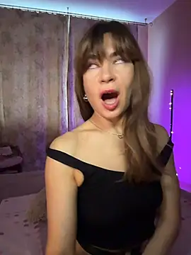 Mary Kiitty online show from December 20, 2025, 9:49 am