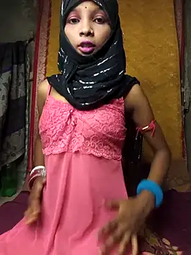 Cutesoma01 online show from September 27, 2025, 4:56 pm