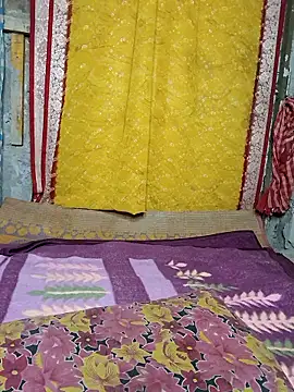 Cutesoma01 online show from October 6, 2025, 4:59 pm