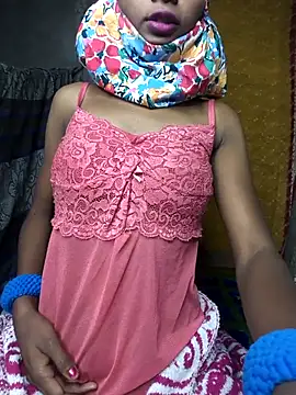 Cutesoma01 online show from December 1, 2025, 11:21 pm