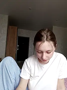 Snapshot of Bonechka chatting on November 11, 2025, 7:08 am Bonechka online show from November 11, 2025, 7:08 am