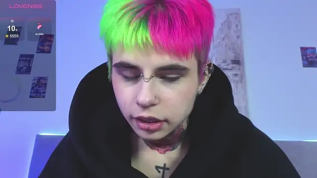 Snapshot of Alex_Vallley chatting on October 9, 2025, 8:40 pm Alex Vallley online show from October 9, 2025, 8:40 pm