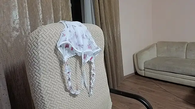 Snapshot of Wane_Witch chatting on September 14, 2025, 5:45 pm Wane Witch online show from September 14, 2025, 5:45 pm