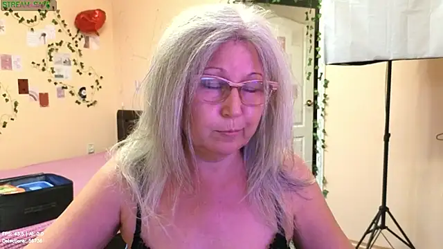 Wane Witch online show from July 29, 2026, 4:27 pm