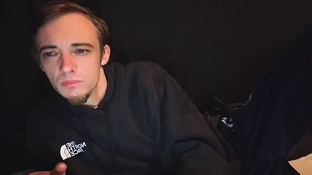 Ilovepussy1911 online show from June 17, 2026, 6:31 pm