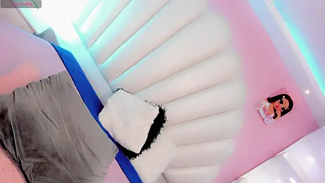 Nina Keyli online show from March 27, 2026, 8:08 pm