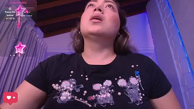 Snapshot of heidy_johns chatting on September 26, 2025, 3:32 am heidy johns online show from September 26, 2025, 3:32 am