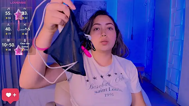 Snapshot of heidy_johns chatting on September 27, 2025, 3:33 am heidy johns online show from September 27, 2025, 3:33 am