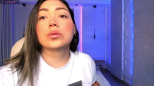 Snapshot of heidy_johns chatting on October 2, 2025, 3:13 am heidy johns online show from October 2, 2025, 3:13 am