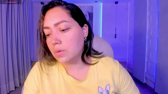 Snapshot of heidy_johns chatting on October 3, 2025, 3:36 am heidy johns online show from October 3, 2025, 3:36 am