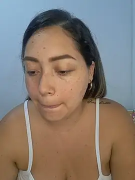 Snapshot of heidy_johns chatting on October 5, 2025, 11:46 pm heidy johns online show from October 5, 2025, 11:46 pm