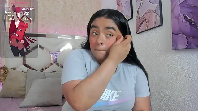 EmilyBrownn  online show from September 29, 2025, 7:08 pm