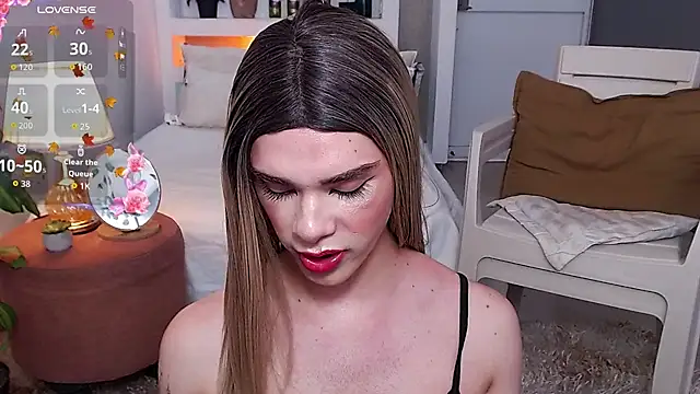 juanes puthee online show from November 26, 2025, 7:48 pm