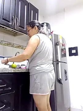 Snapshot of victoria_wayne chatting on September 23, 2025, 10:51 am victoria wayne online show from September 23, 2025, 10:51 am