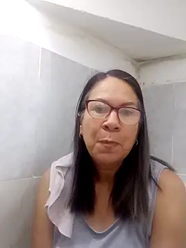 Snapshot of victoria_wayne chatting on October 5, 2025, 9:07 am victoria wayne online show from October 5, 2025, 9:07 am