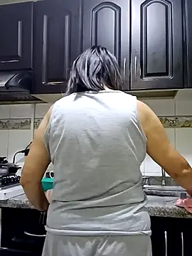 Snapshot of victoria_wayne chatting on October 17, 2025, 9:56 am victoria wayne online show from October 17, 2025, 9:56 am