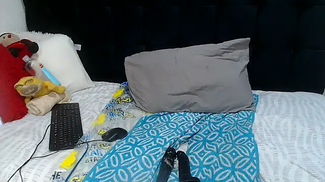 Snapshot of TaurusClitCake chatting on September 30, 2025, 1:54 am TaurusClitCake online show from September 30, 2025, 1:54 am