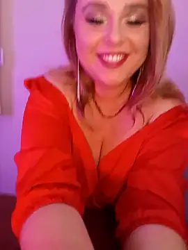 Juicy PeachLux online show from March 8, 2025, 6:37 pm