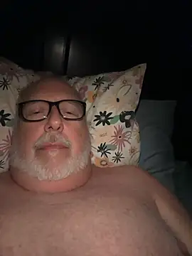 superbearboss online show from November 23, 2025, 6:24 am