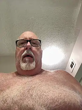 superbearboss online show from March 1, 2026, 10:12 pm