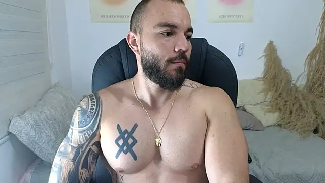 Isaac Carter online show from December 22, 2025, 11:18 am