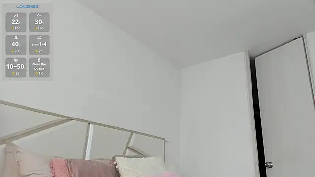 carolina t online show from October 18, 2025, 8:09 pm