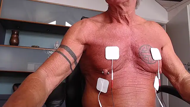 munichrubber online show from March 12, 2025, 3:29 pm