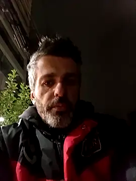 Snapshot of Fzssp chatting on October 1, 2025, 5:13 am Fzssp online show from October 1, 2025, 5:13 am