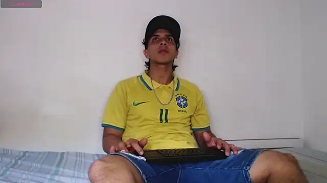 Monkey uchiha777 online show from June 27, 2026, 5:29 pm